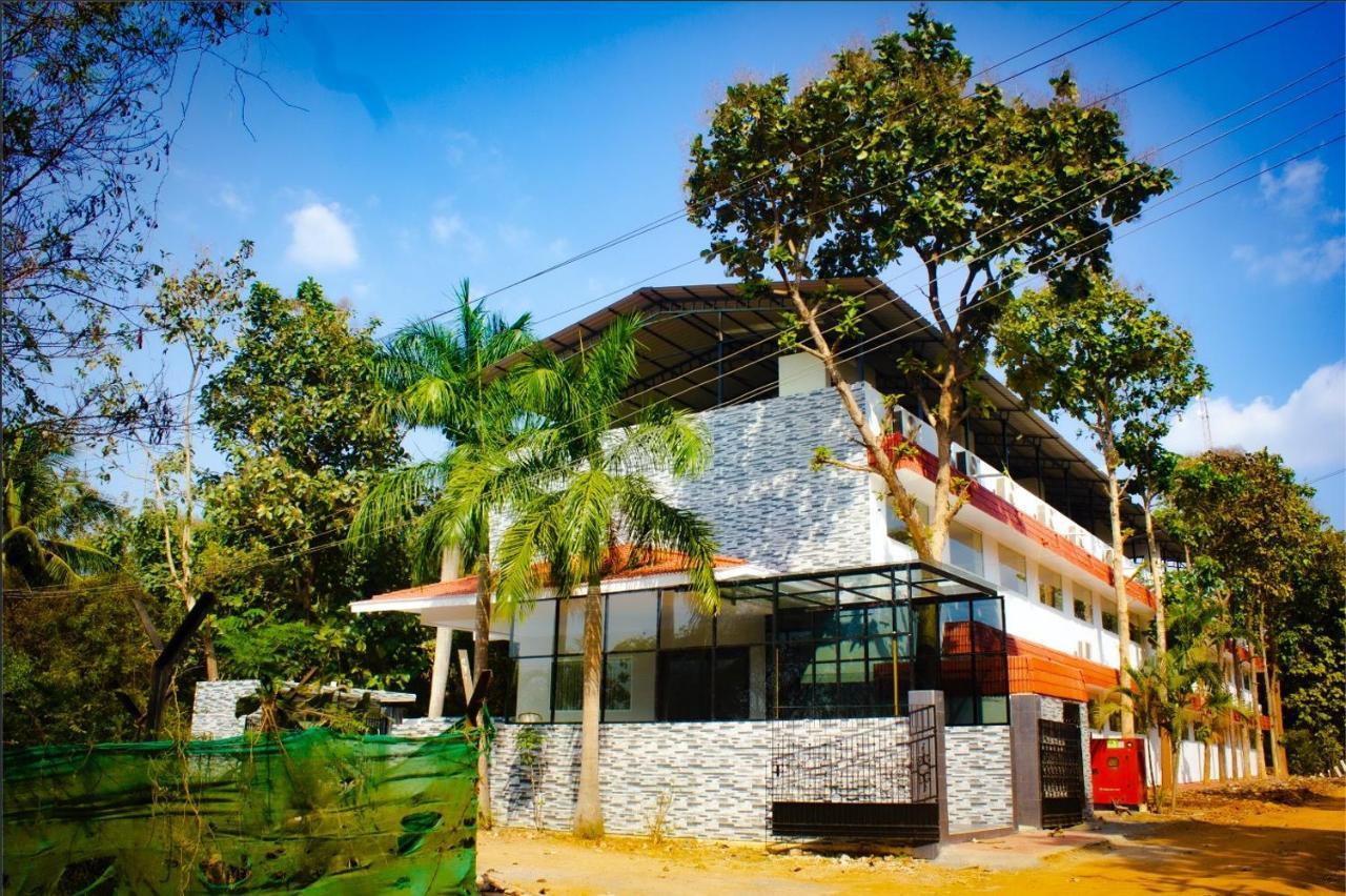 Serene Sriperumbudur Kāndūr Esterno foto